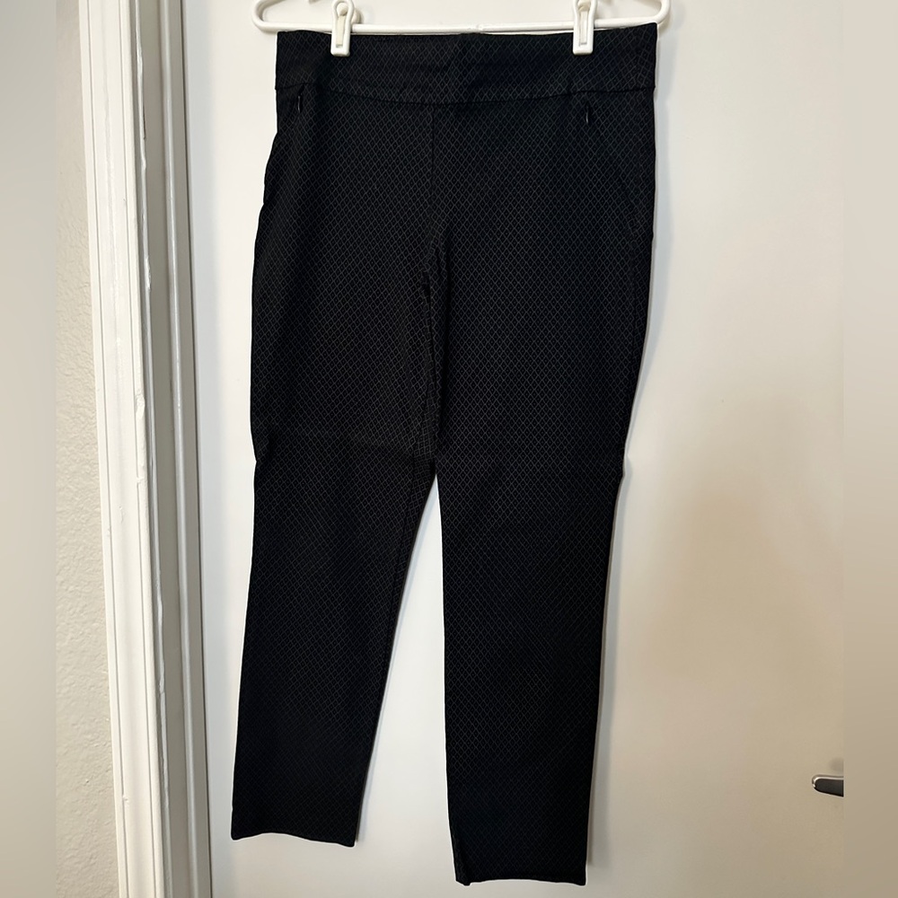 Ellane Rose Black and grey diamond pattern pants ankle length stretch